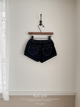Heart pocket short pants