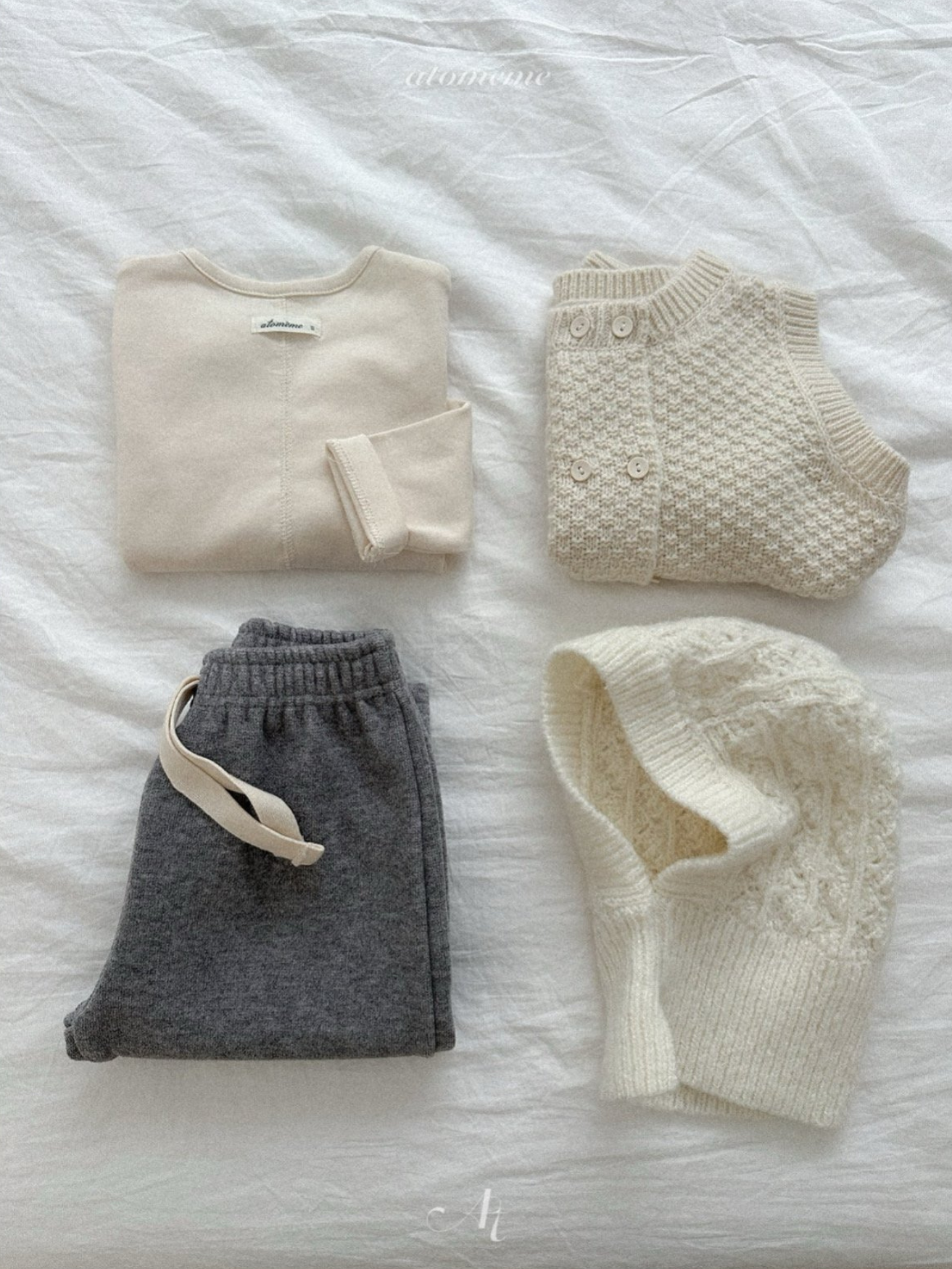 [atomeme] Bollok Knit Vest