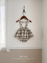 Miserable check bloomer skirt