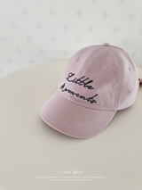 Little moment cap