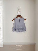 April frill blouse