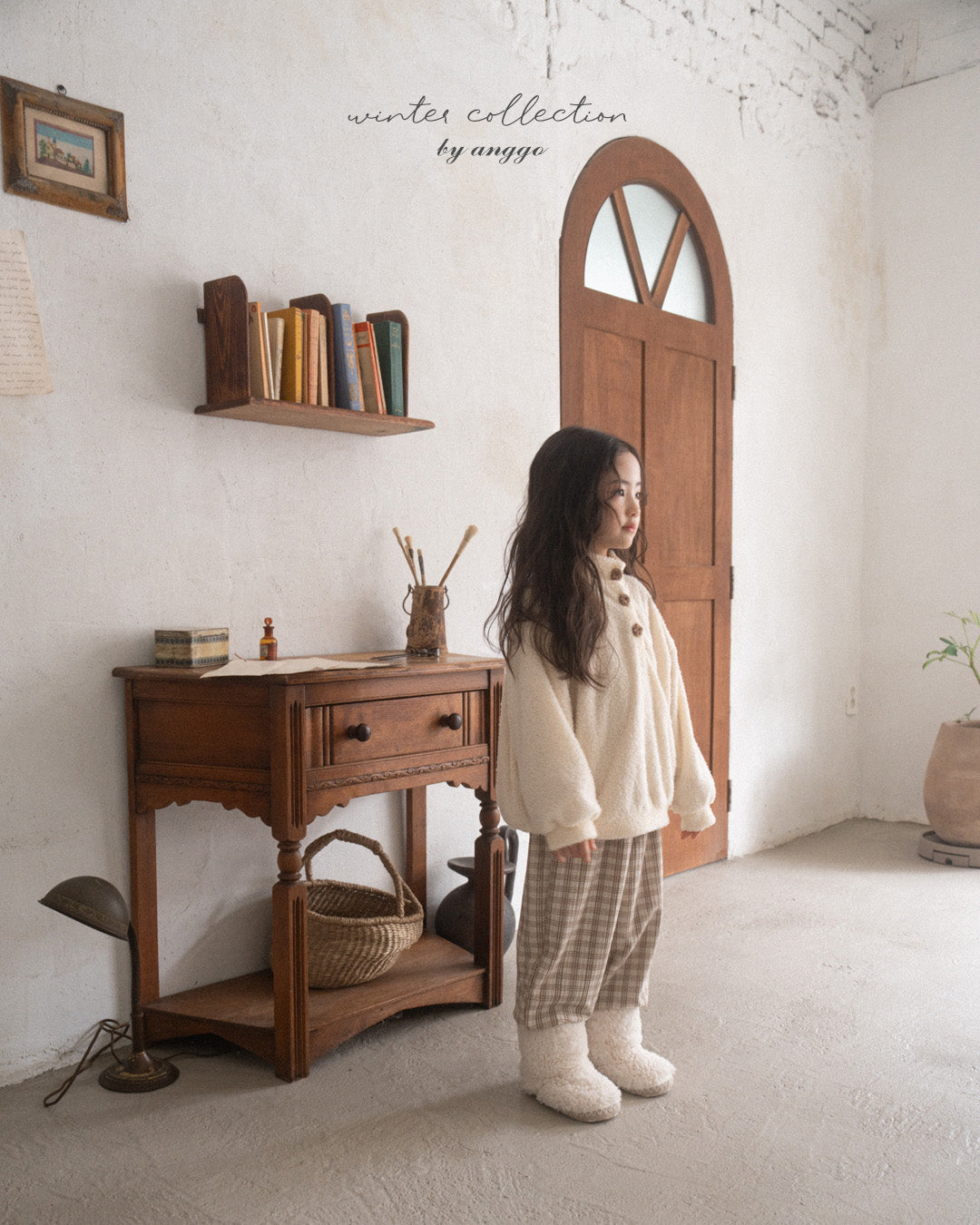 ［anggo］Cream button tops