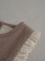 ［peekaboo］Very wing bib