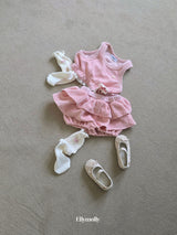 ［ELLY MOLLY］Velvet crunch vest