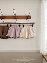 Summer frill pants