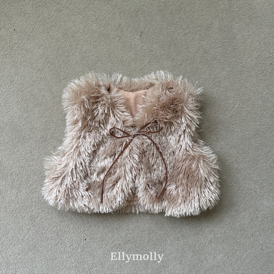 ［ELLY MOLLY］Fluffy vest