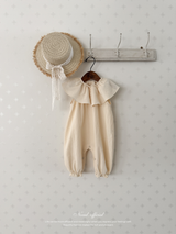 Elegance frill suit
