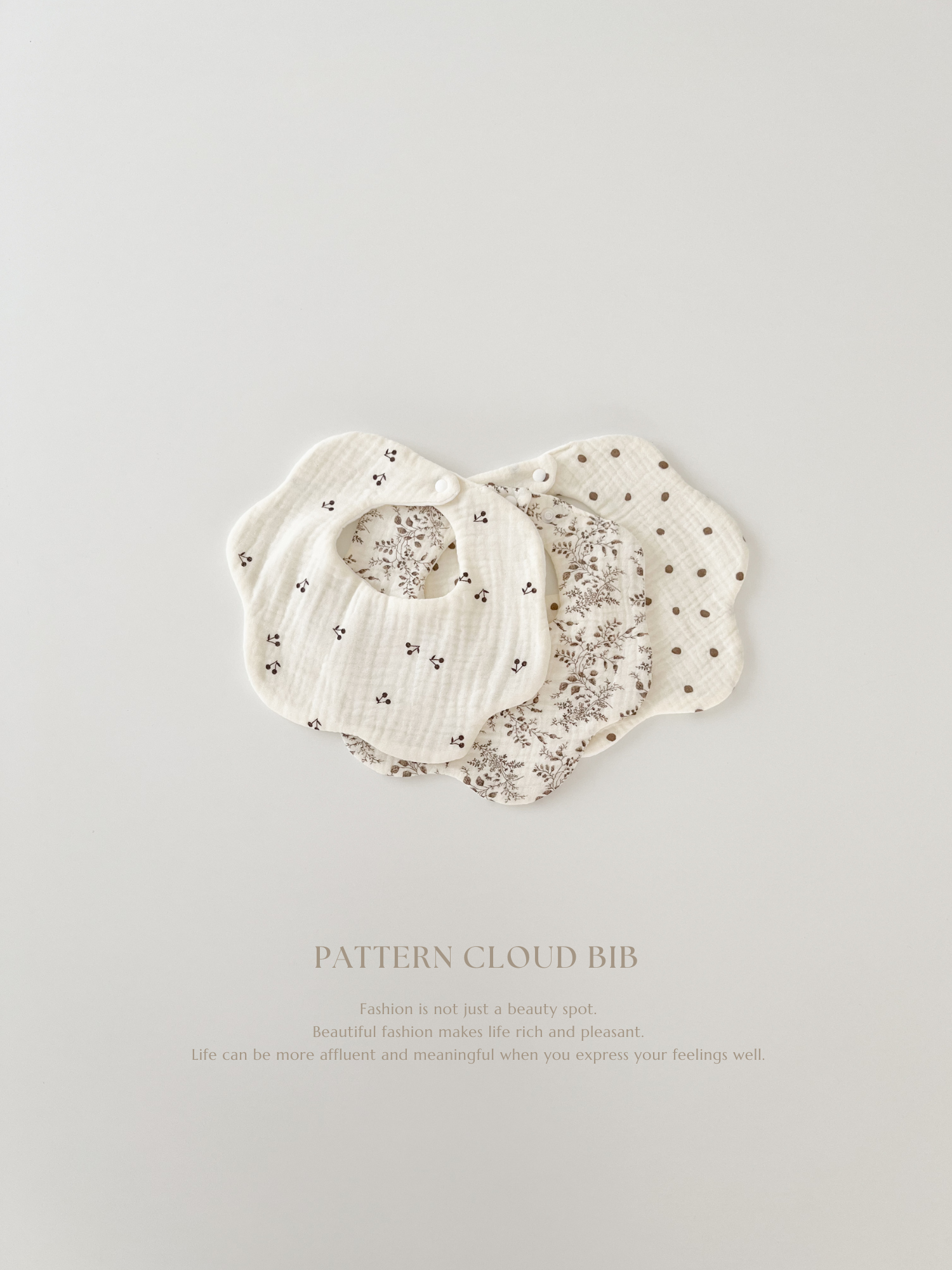 Pattern cloud bib