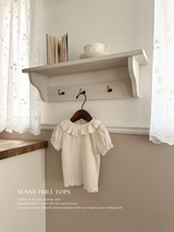 Sunny frill tops