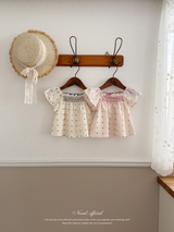 Rissa wing blouse
