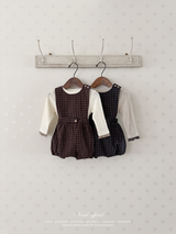 Kuku check suspender suit