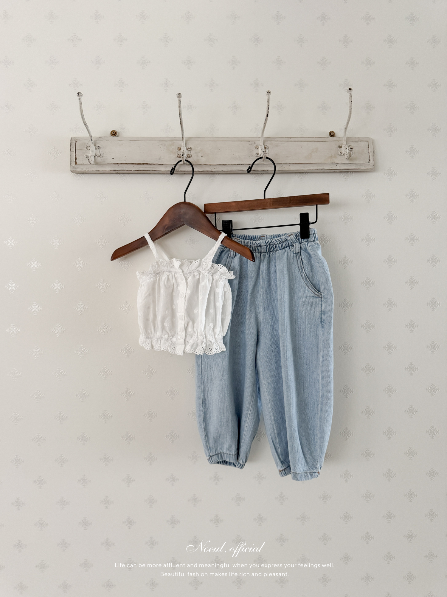 Buly lace top