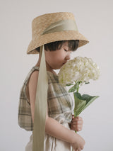 Color ribbon straw hat