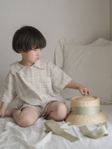 Color ribbon straw hat
