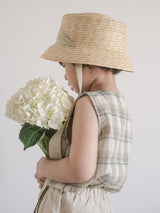 Color ribbon straw hat