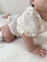 Sunny frill tops