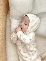 Chloe flower newborn set up