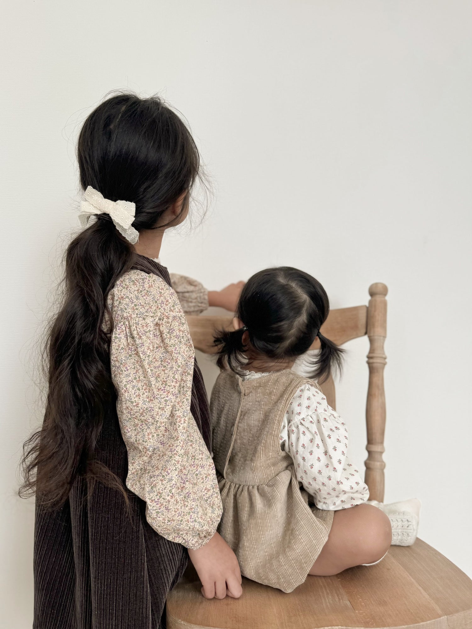 Flower lace blouse