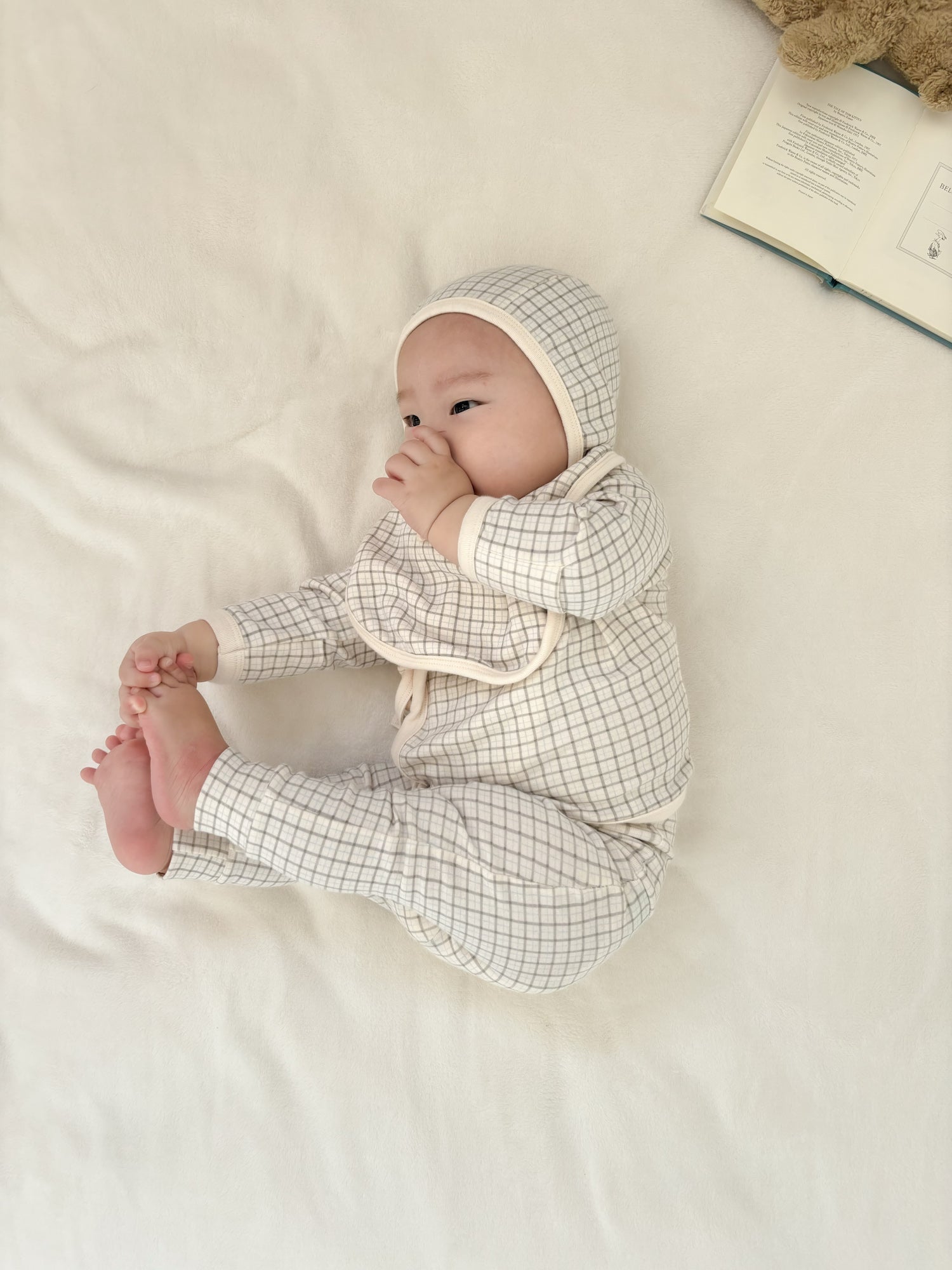 Charley check newborn set up