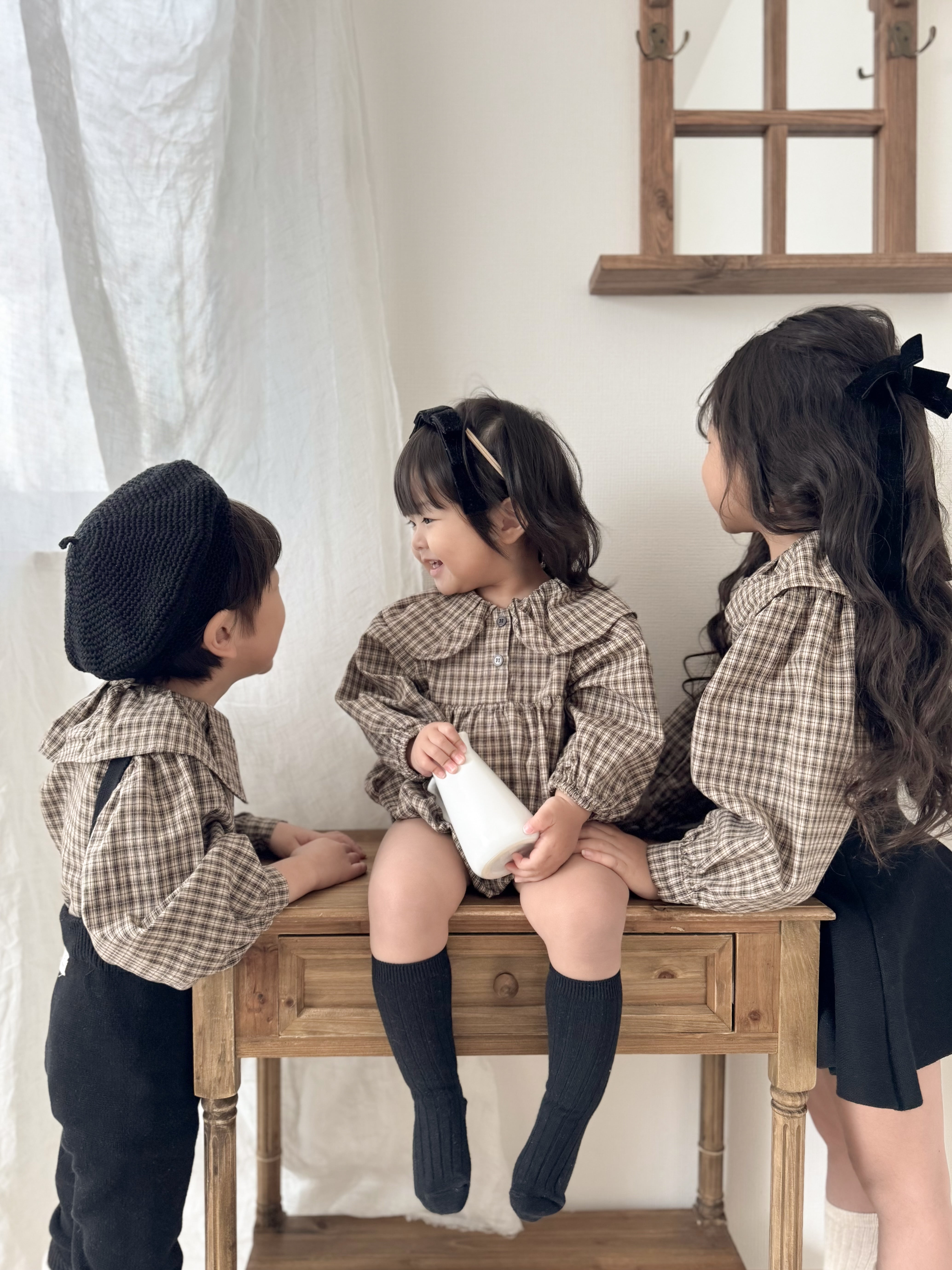 *Noeul.made* Check collar rompers