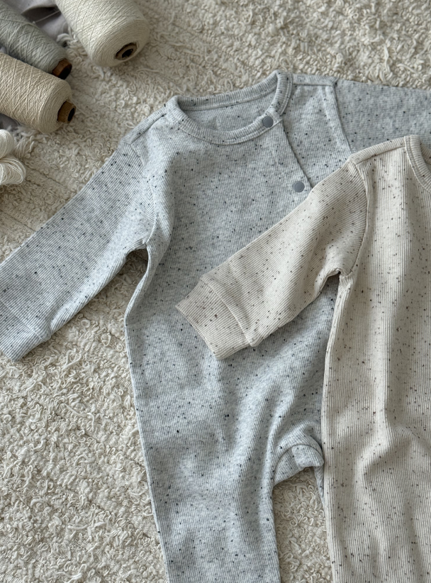 ［peekaboo］Nep bodysuit