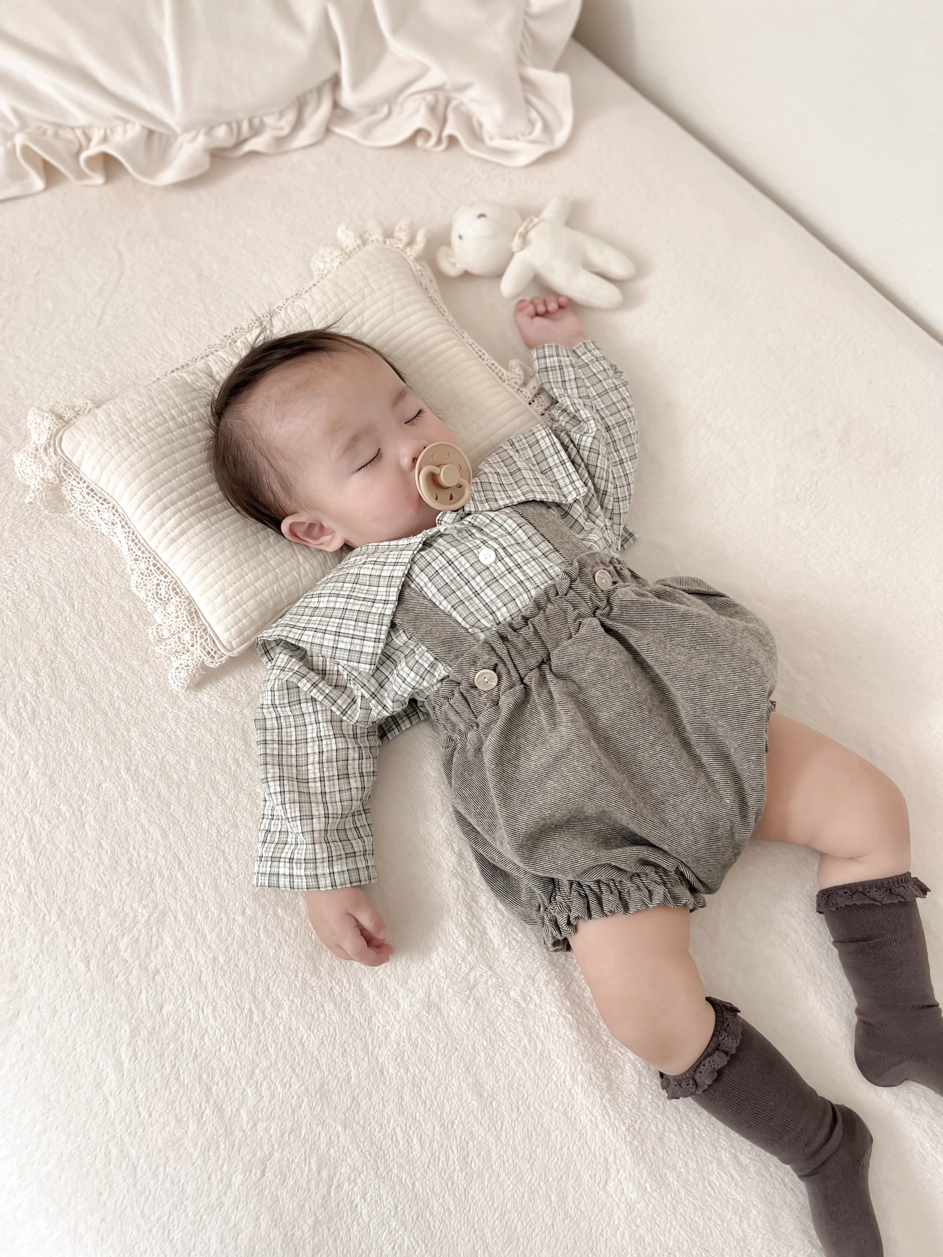 ［condor］Knee socks with lace edging cuff