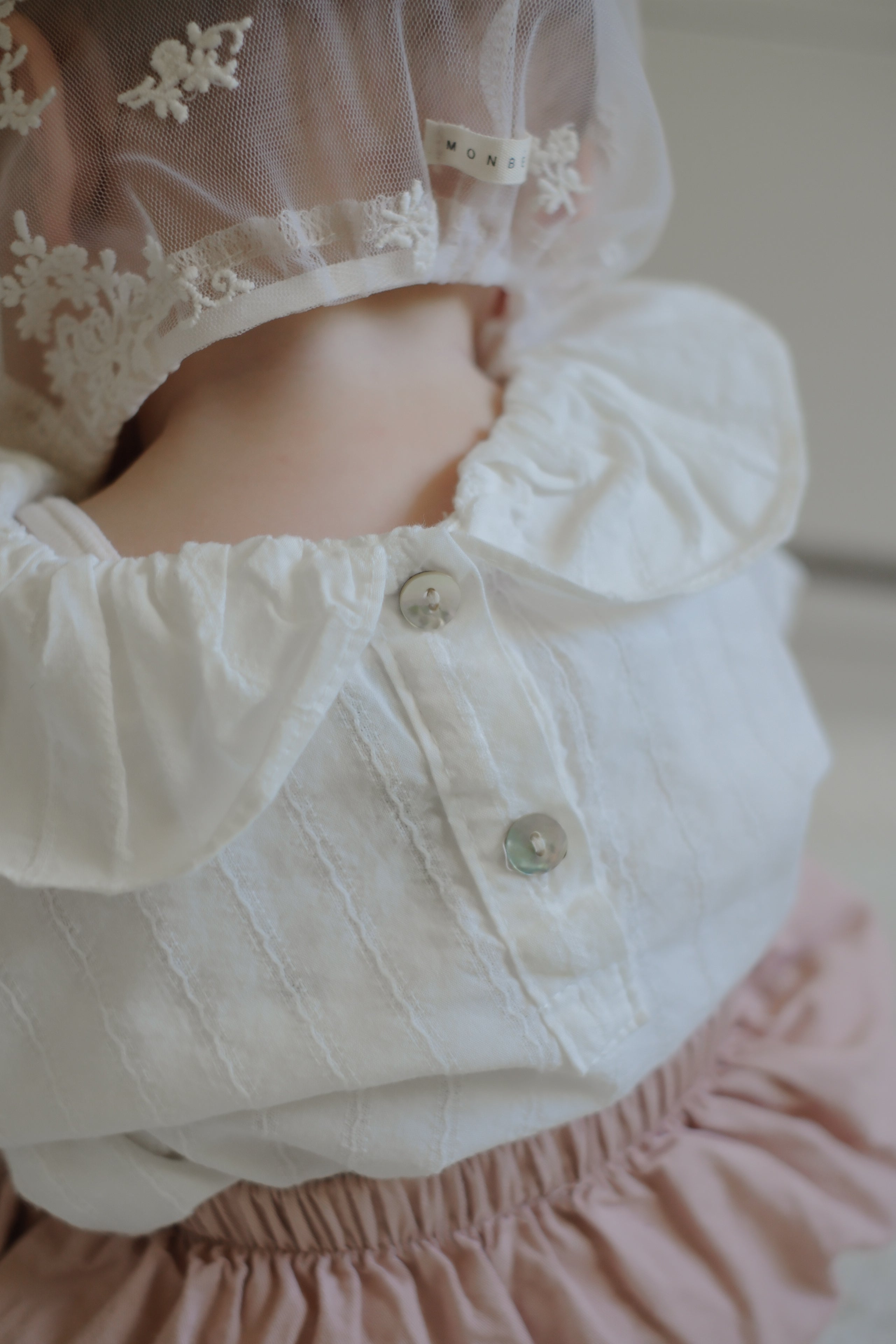 Binu puff blouse