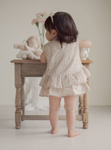 Blooming flower set