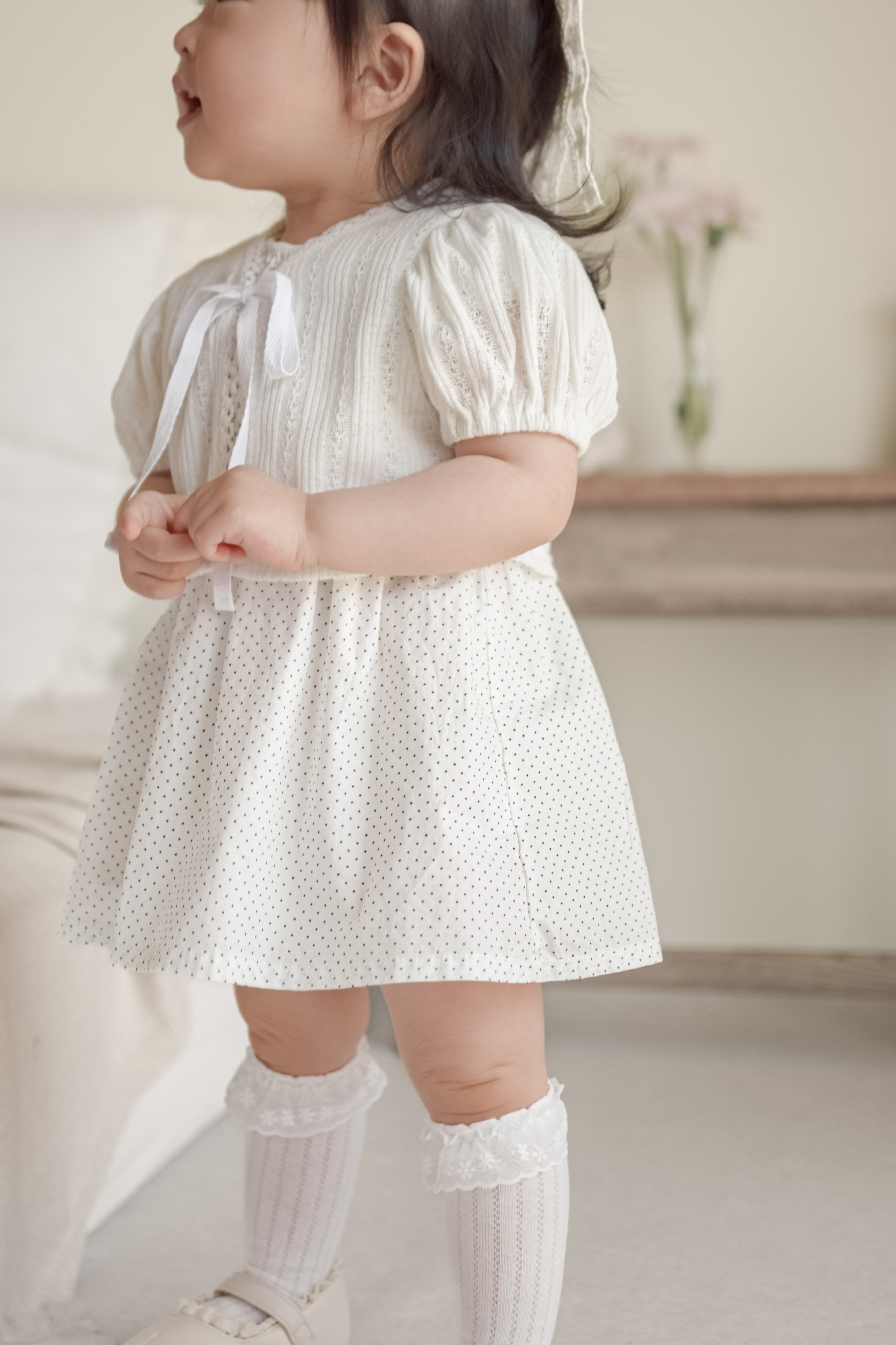 Milk bolero cardigan
