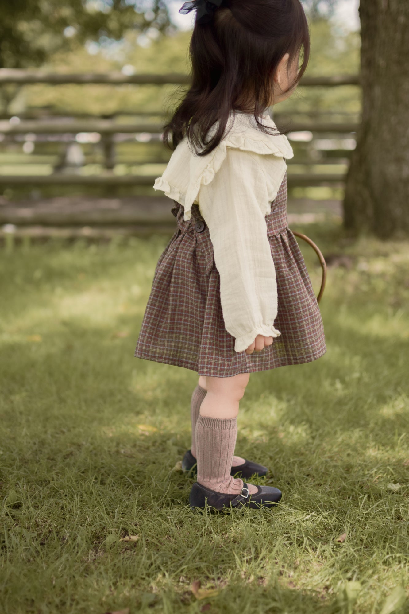 Sara collar blouse