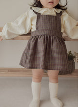 Check apron one-piece