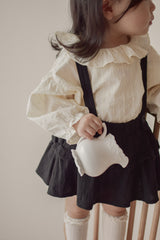 Snow ruffle blouse