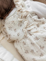 Wing frill suit