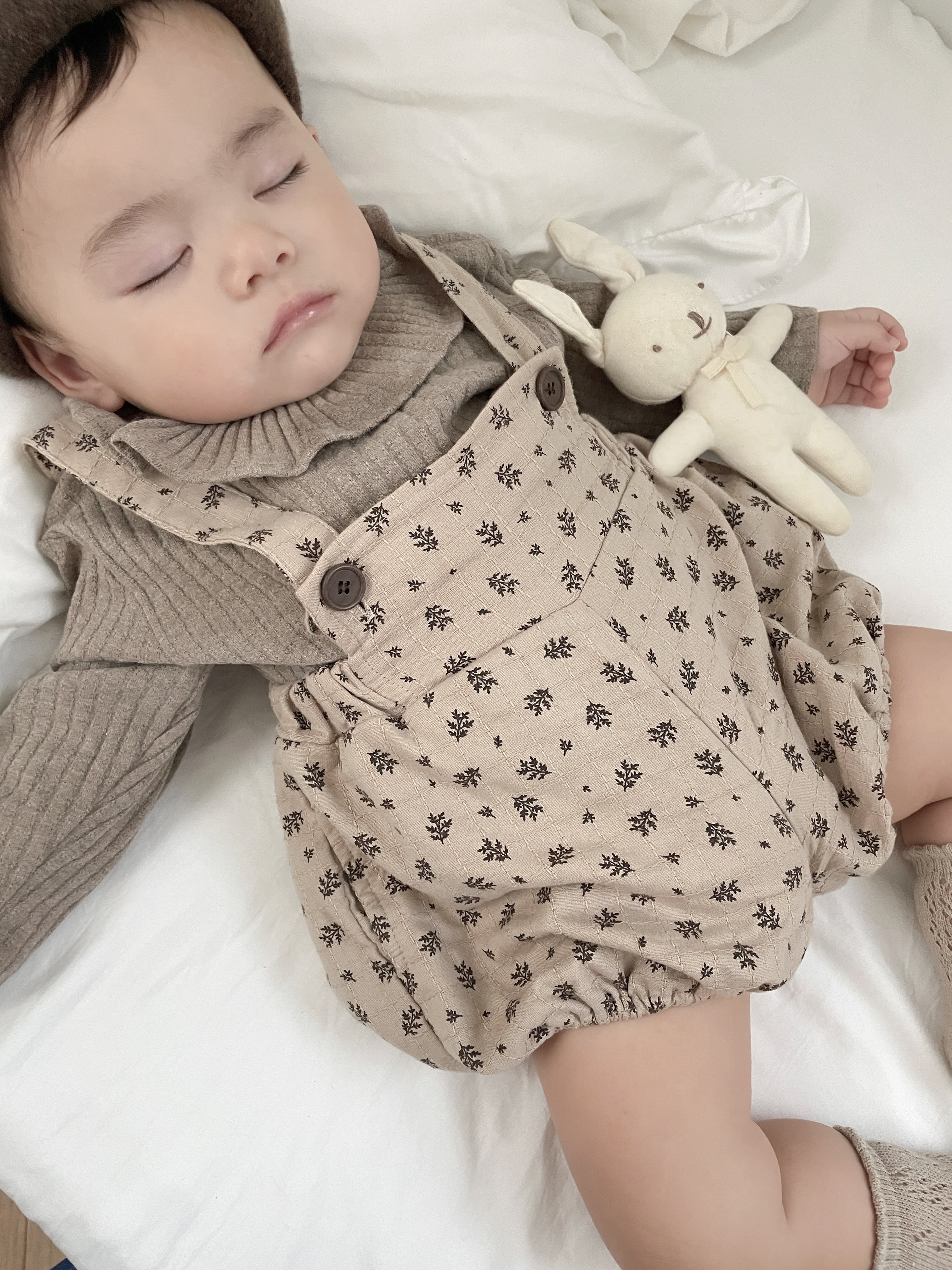 Aubéa rompers