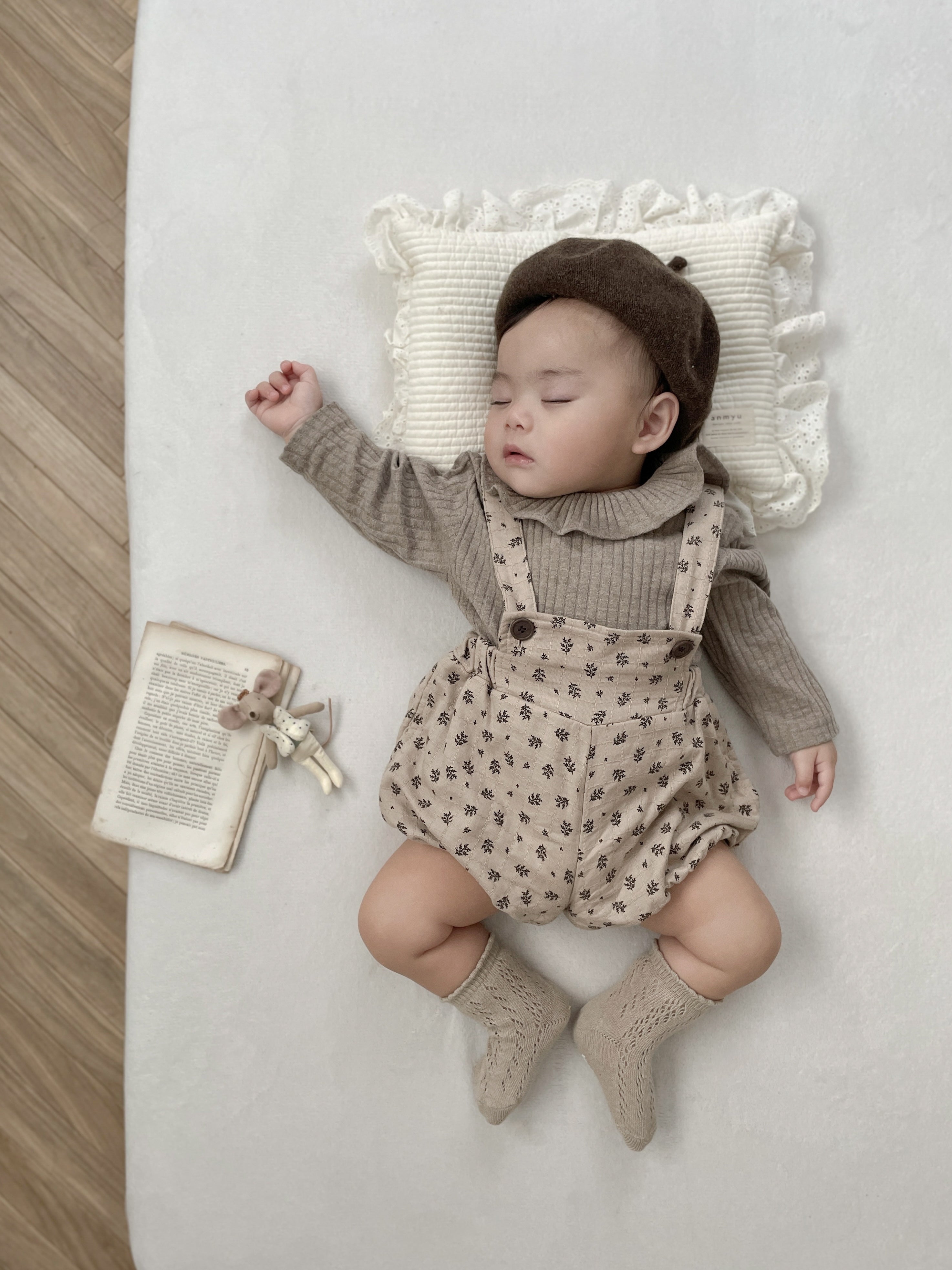 Aubéa rompers
