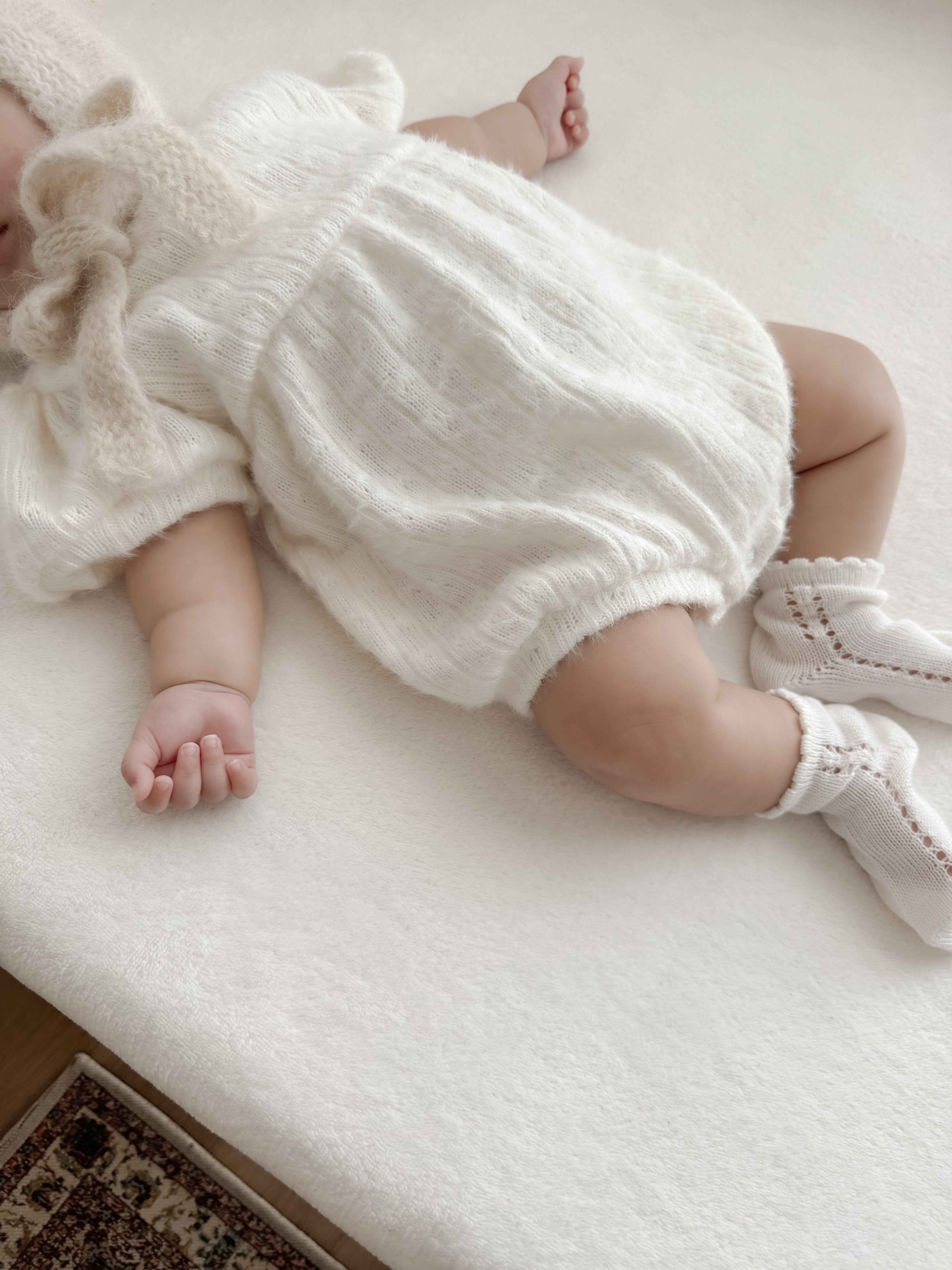 Soft puff knit rompers
