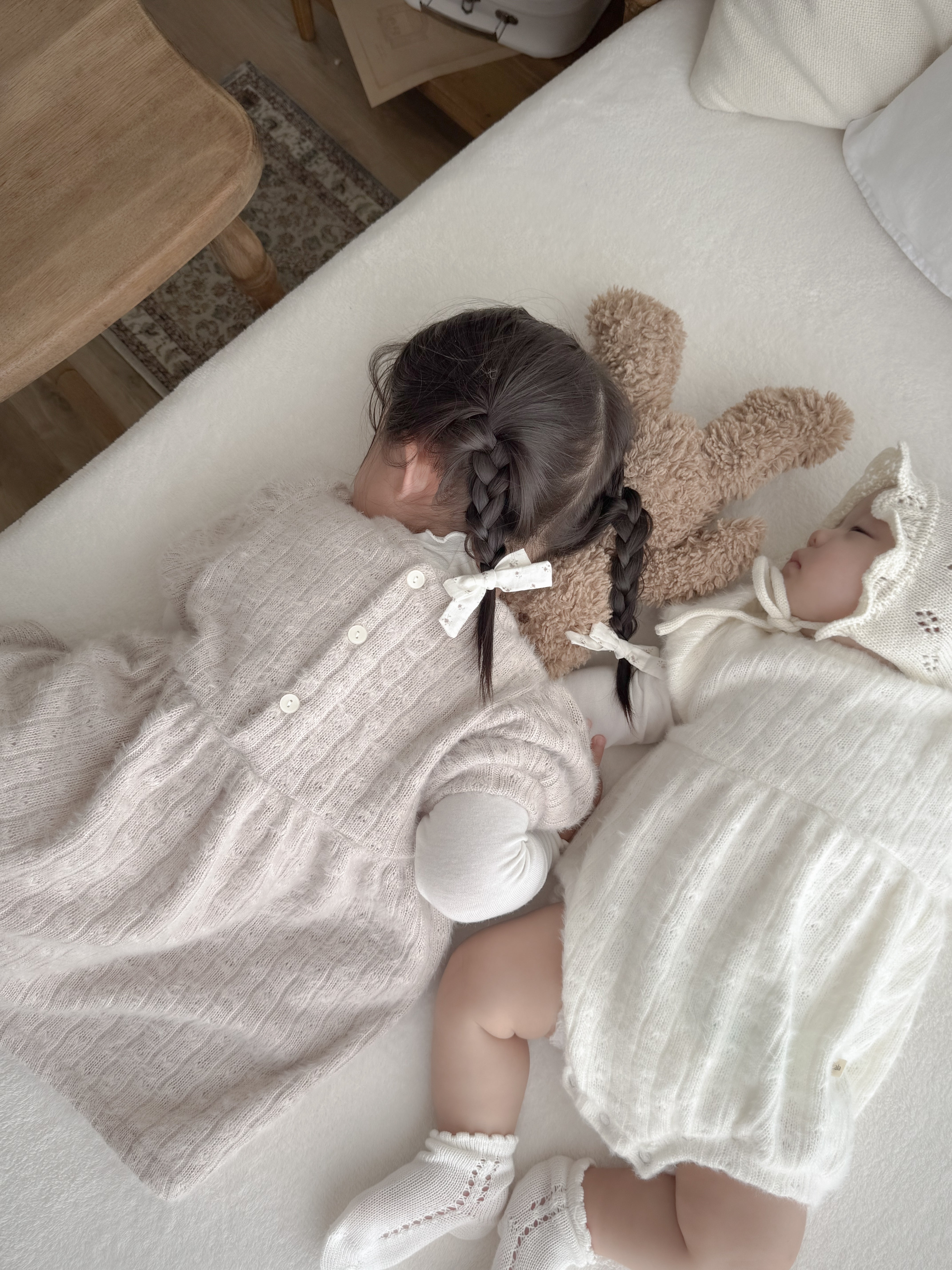 Soft puff knit one-piece