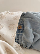 Straight frill pants