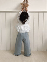 Straight frill pants