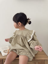 Dot frill blouse & bloomer set