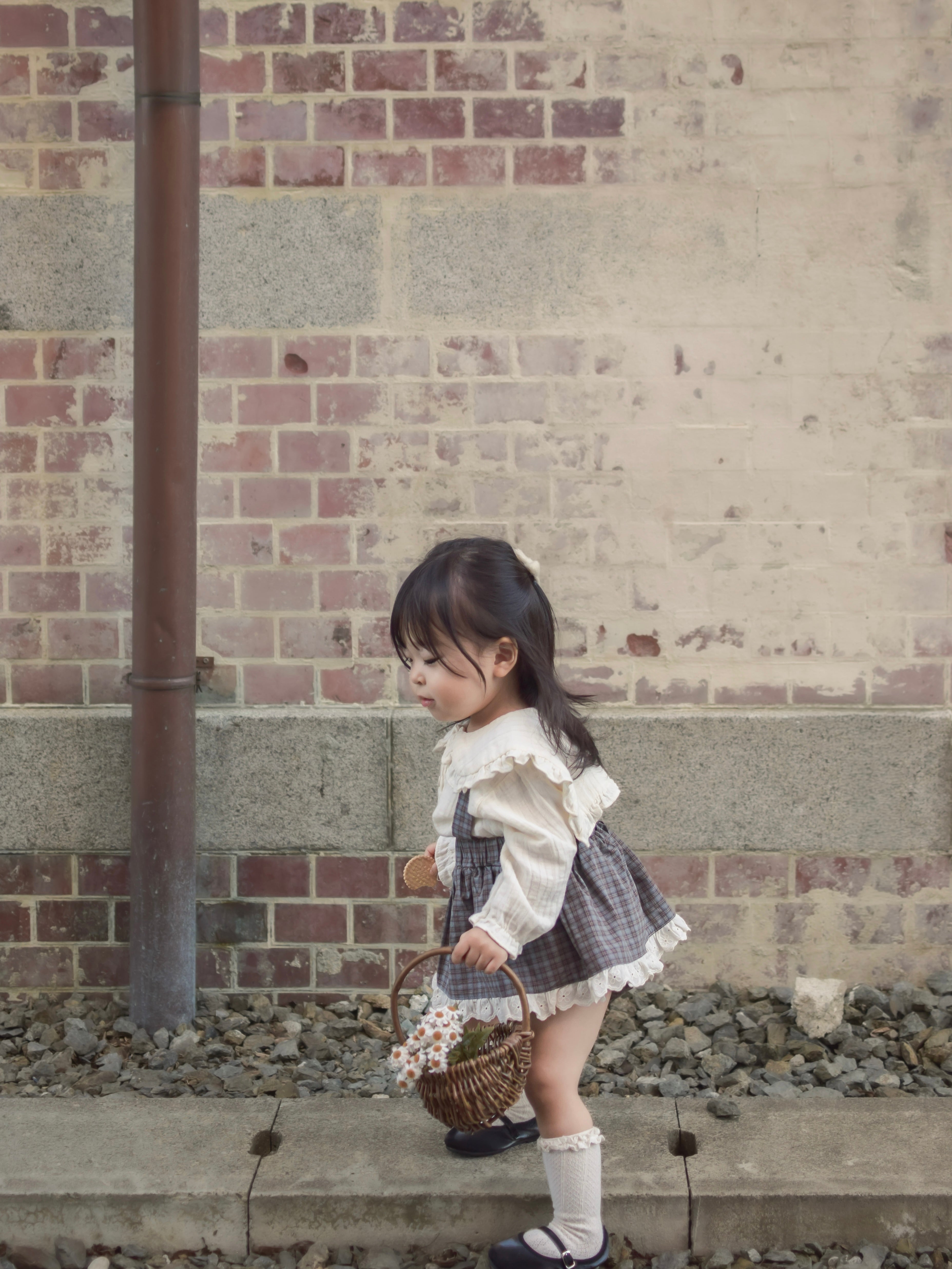 Odd check bloomer skirt