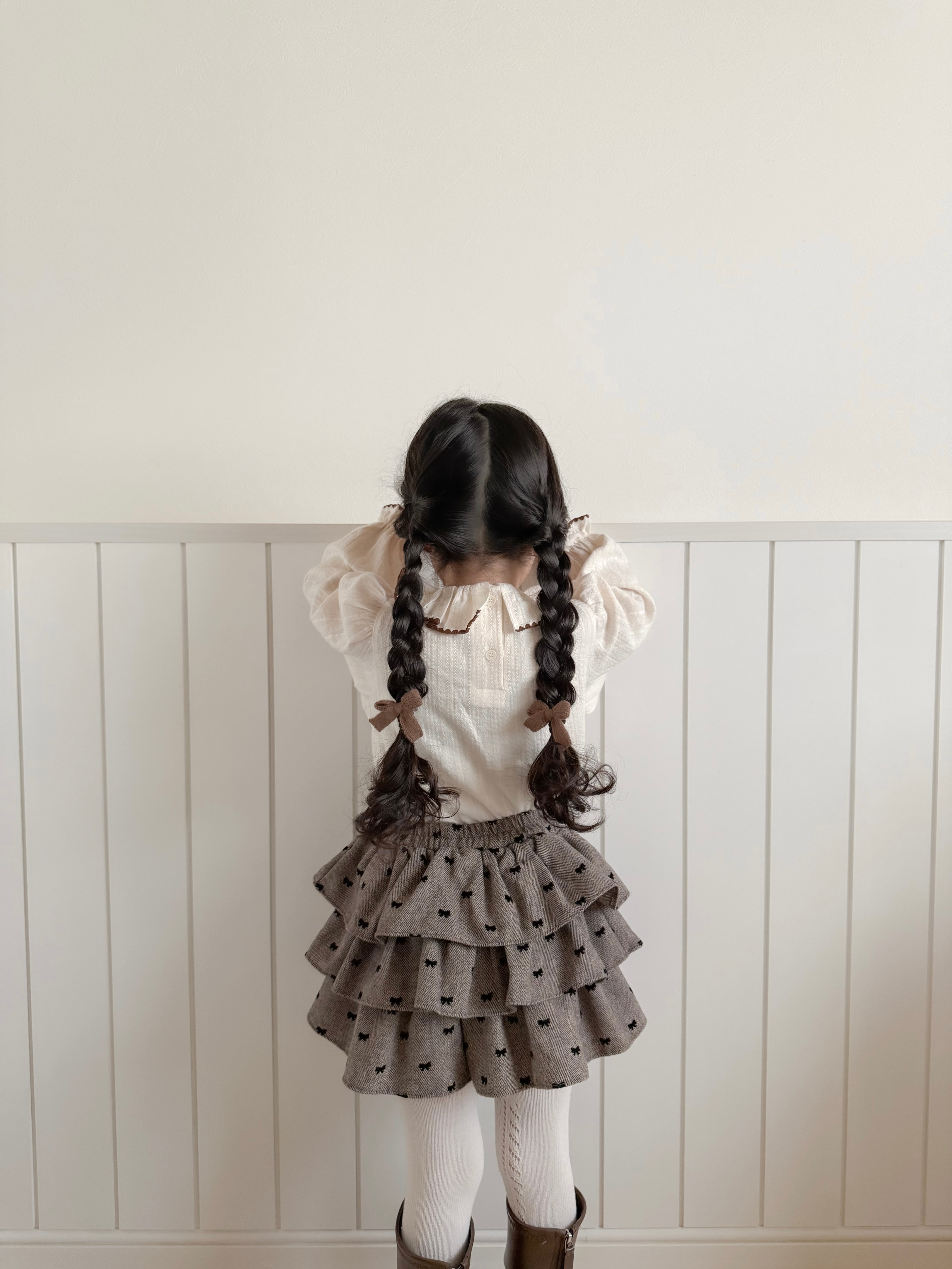 Tuck frill blouse