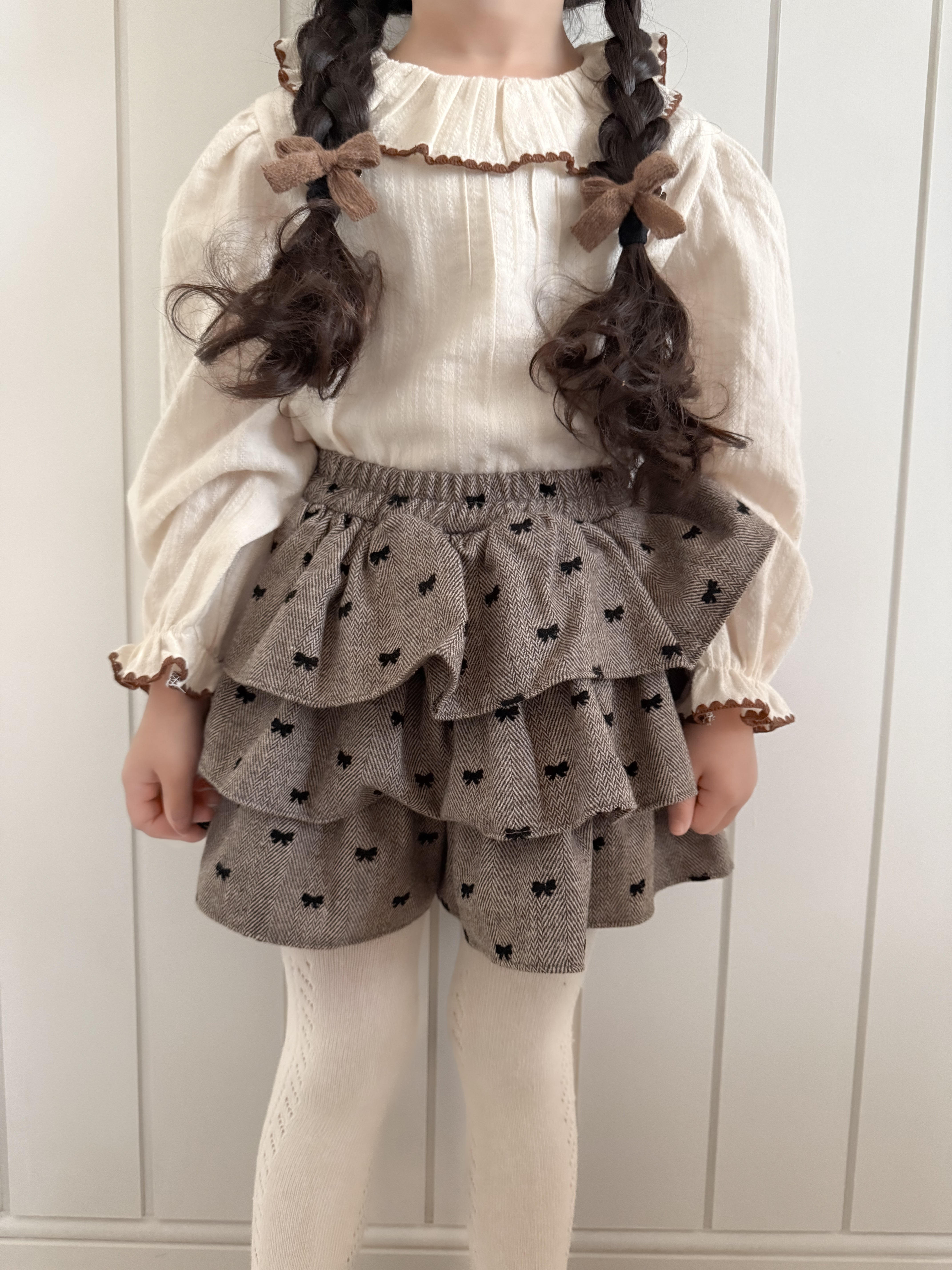 Tuck frill blouse