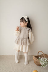 Lena frill ribbon vest