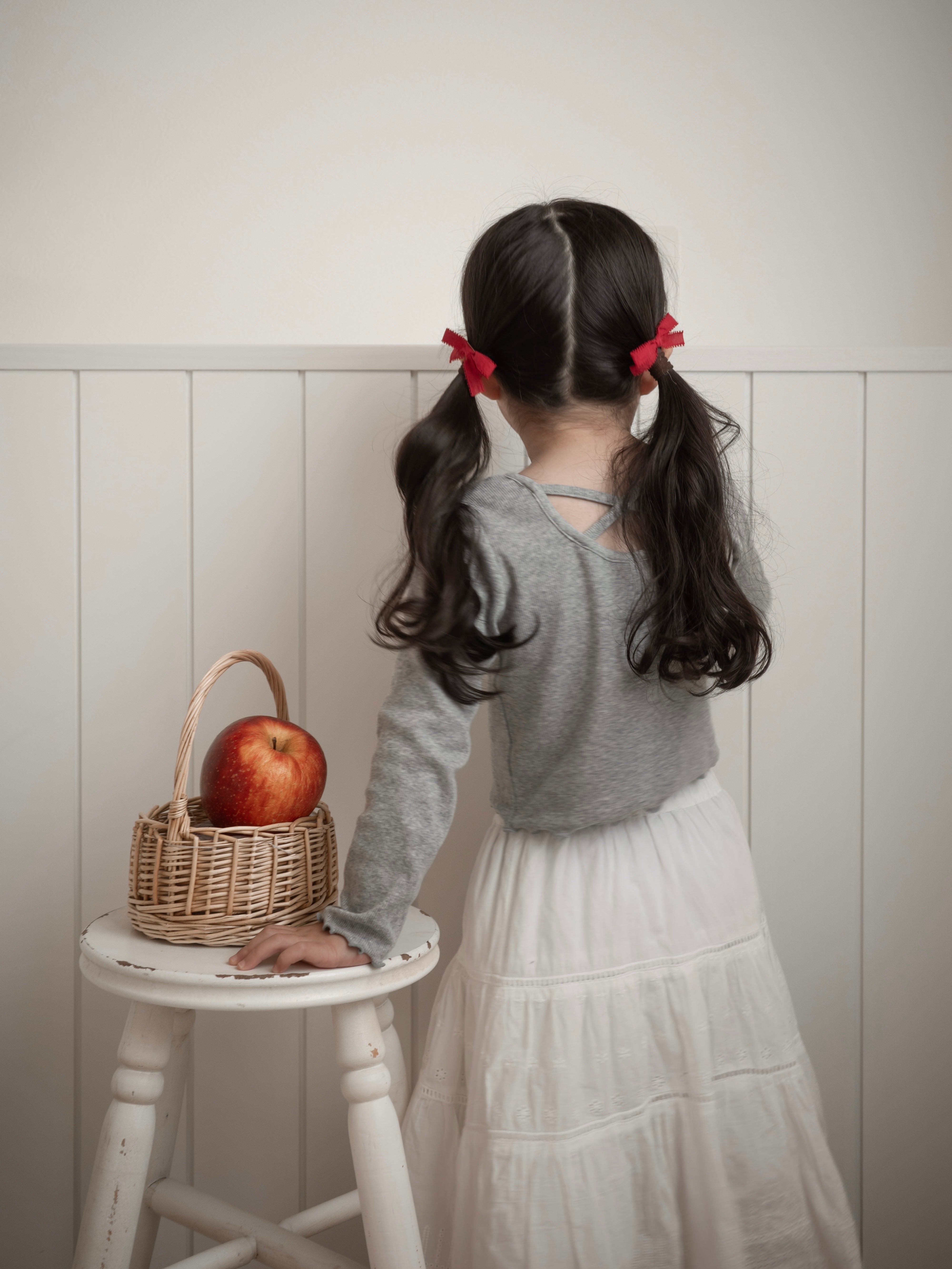 Heart button cross tee