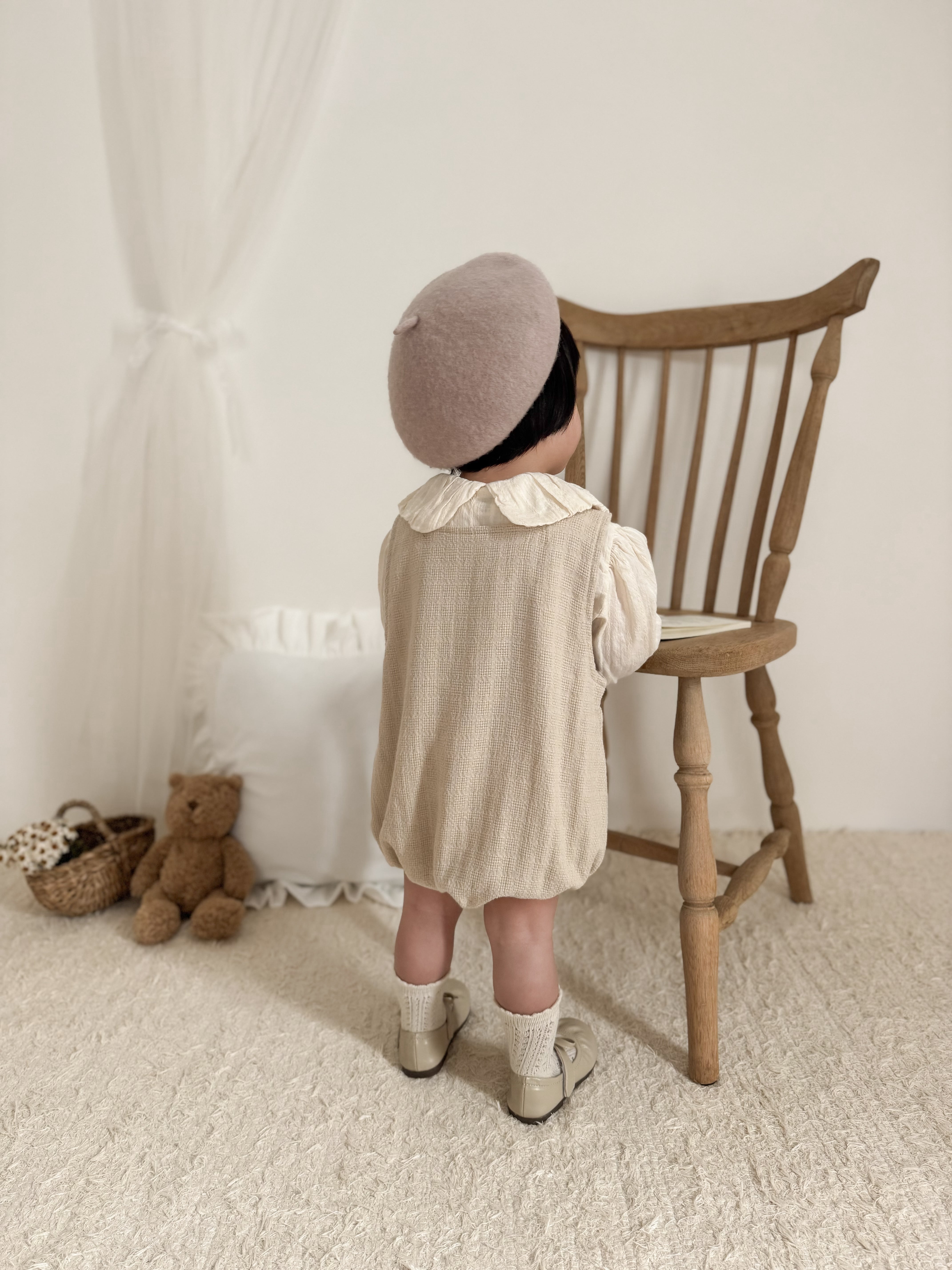 Bloom collar blouse