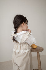 Lace frill blouse