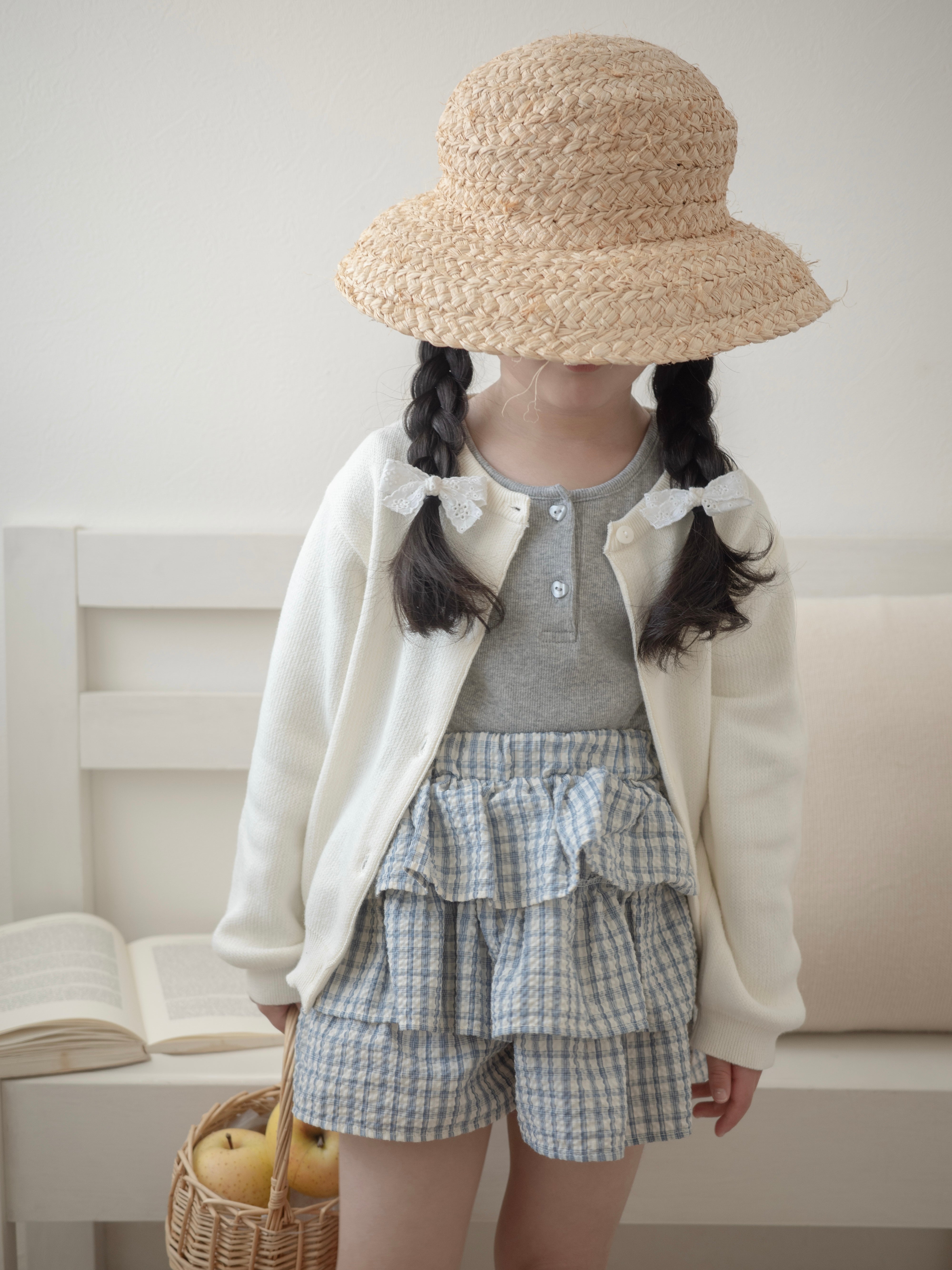 Heart button cross tee