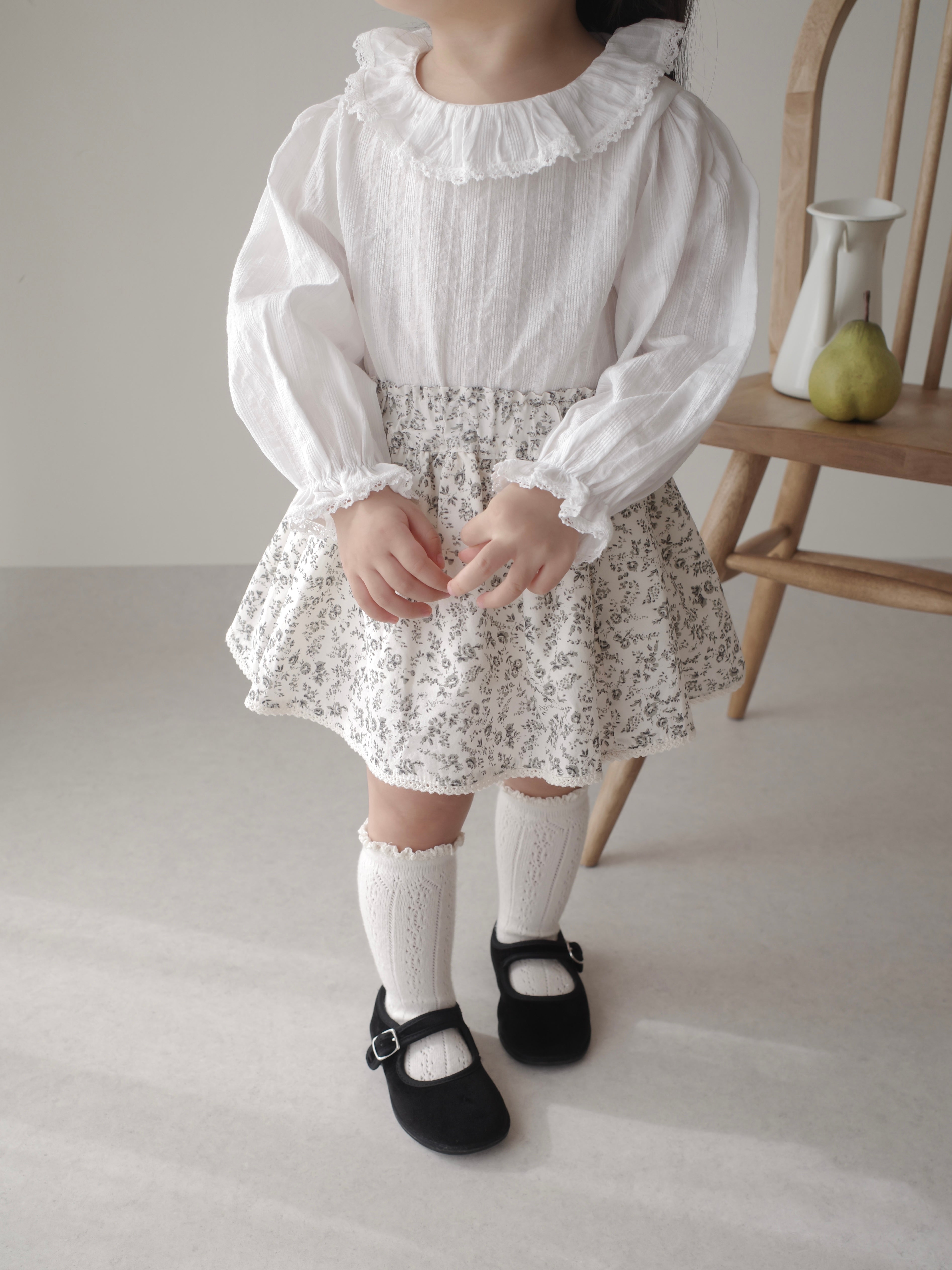 Lace frill blouse