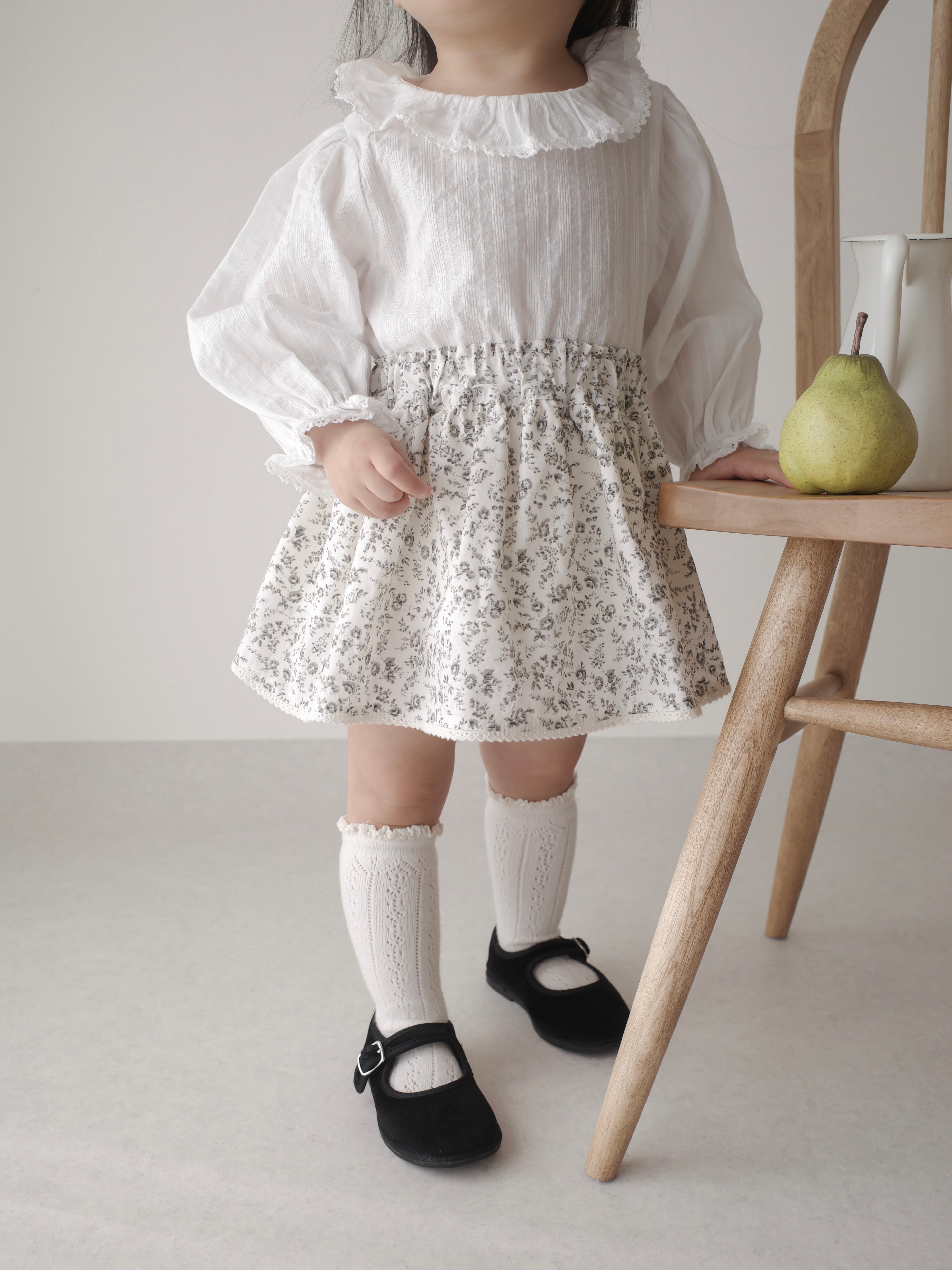 Lace frill blouse